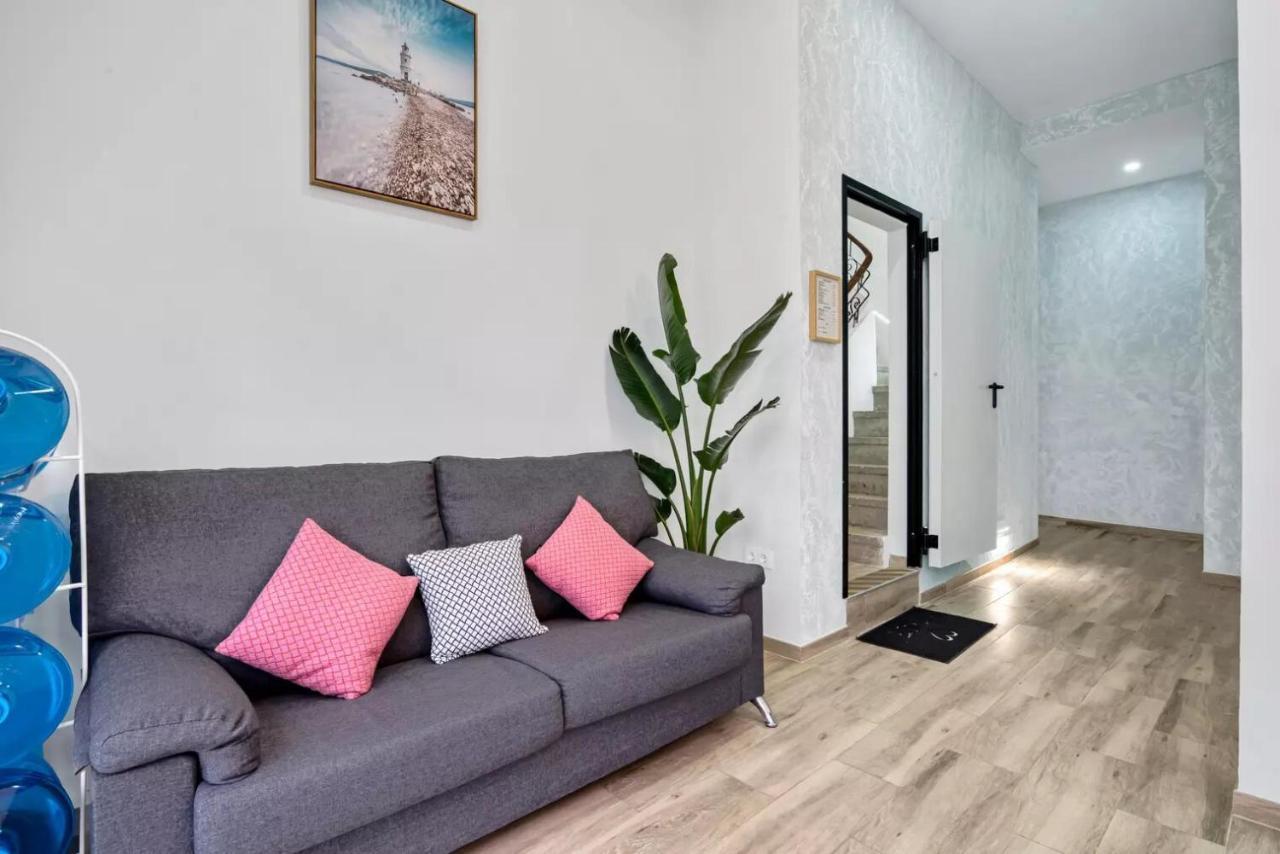 Umihouse Apartamentos Centro Alicante Bagian luar foto