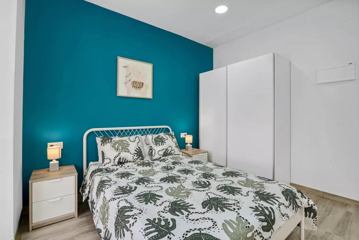 Umihouse Apartamentos Centro Alicante Bagian luar foto